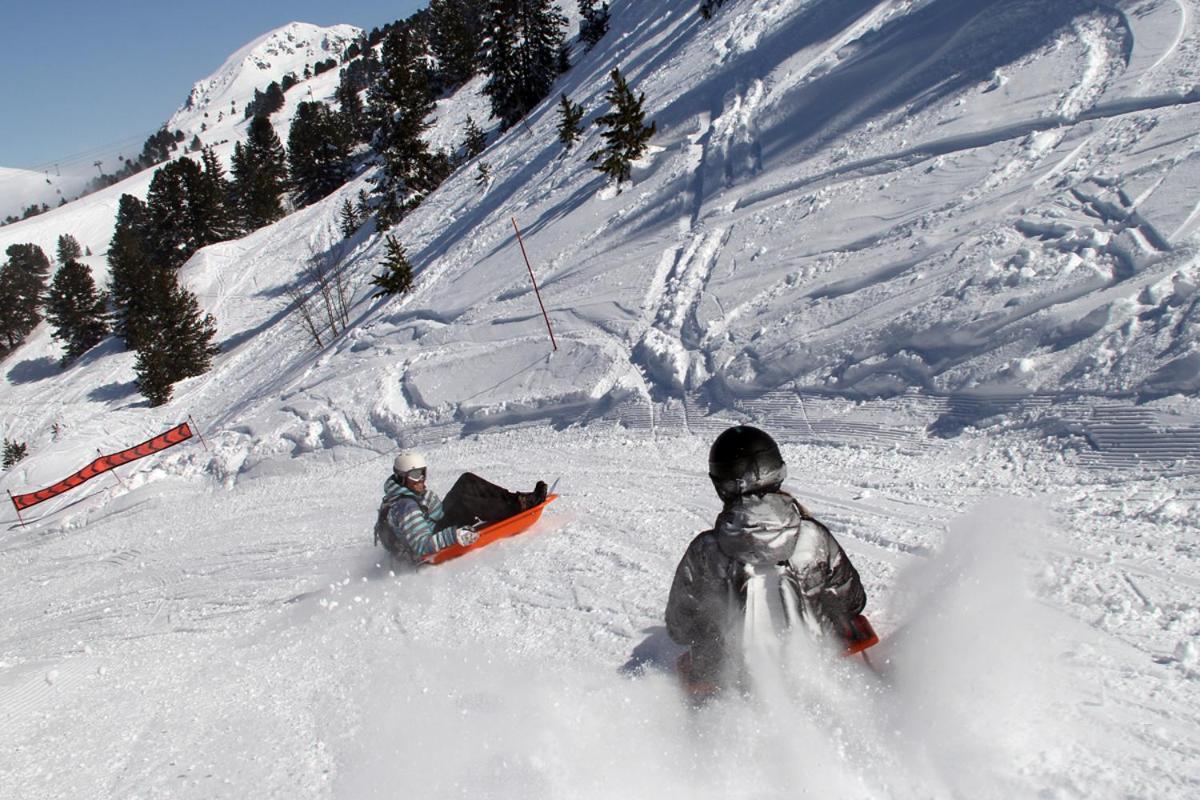 Le Flocon-Studio Cabine-Balcon 4-6 Pers A 100M Des Pistes 샴루스 외부 사진